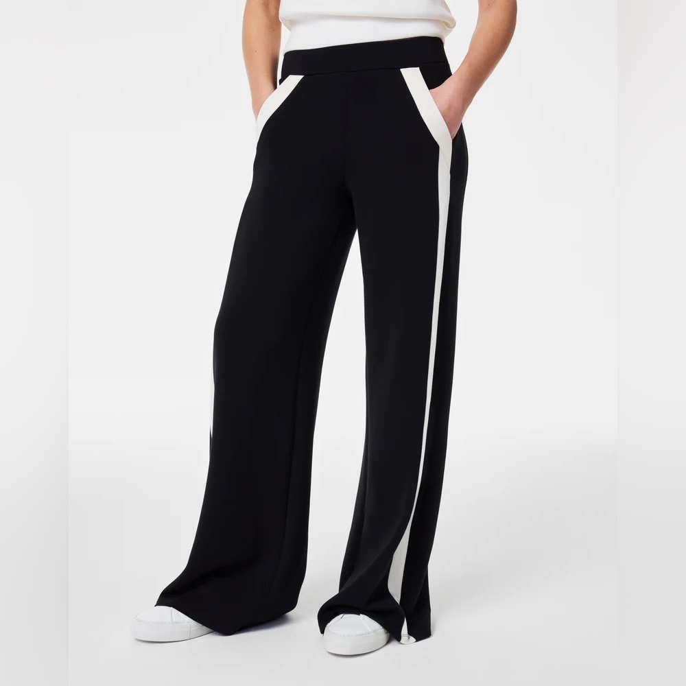 💘 SPANX 20617 AirEssentials Striped Track Pant - Picture 2 of 7